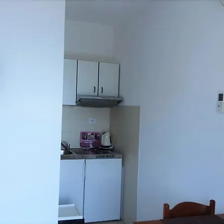 Apartment Naputica 34 *