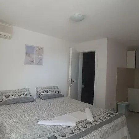 Naputica 34 * Baska Voda